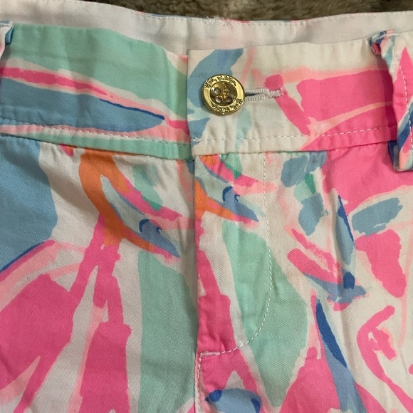 Lilly Pulitzer The Callahan Shorts sail boat print - Picture 2 of 8